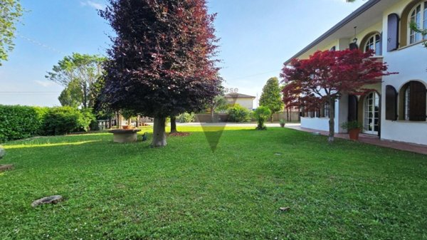 casa indipendente in vendita a Fossò in zona Sandon