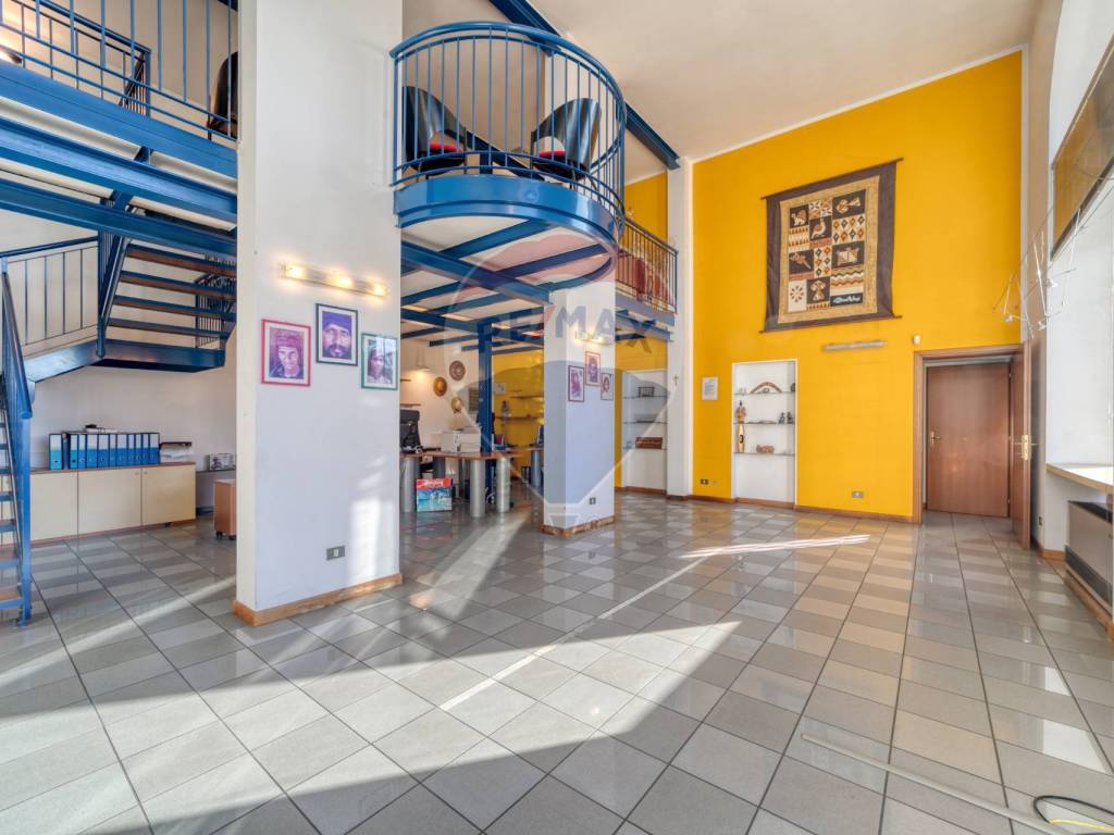 negozio in vendita a Fossò