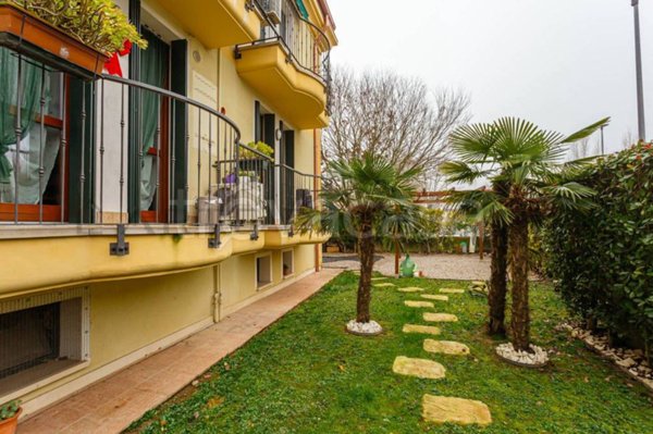 appartamento in vendita a Fossò in zona Sandon