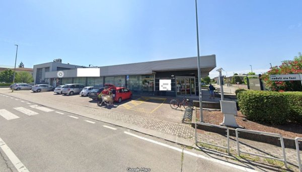 locale di sgombero in vendita a Fossò