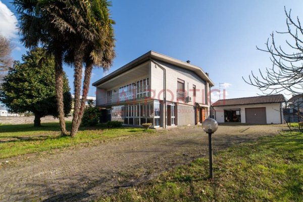 casa indipendente in vendita a Fossò