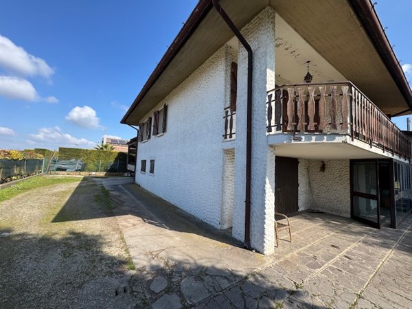 casa indipendente in vendita a Fossò