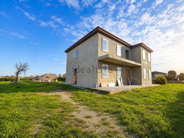 casa indipendente in vendita a Fossò in zona Sandon