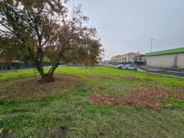 bifamiliare in vendita a Fossò
