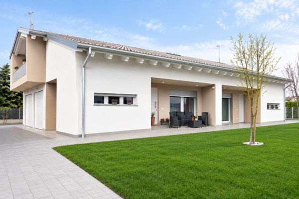 casa indipendente in vendita a Fossò