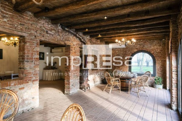 casa indipendente in vendita a Fossò