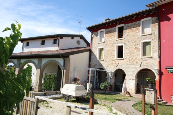 casa indipendente in vendita a Gruaro