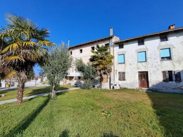 appartamento in vendita a Gruaro in zona Malcanton