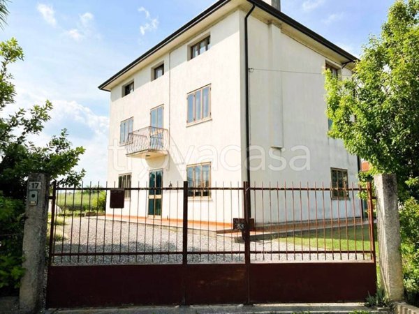 casa indipendente in vendita a Gruaro