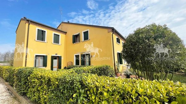 casa indipendente in vendita a Jesolo in zona Cortellazzo