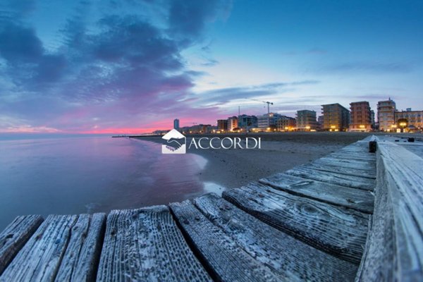 appartamento in vendita a Jesolo in zona Lido