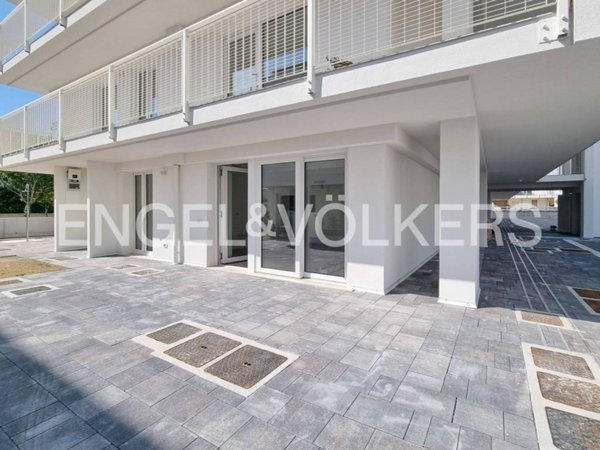appartamento in vendita a Jesolo in zona Lido