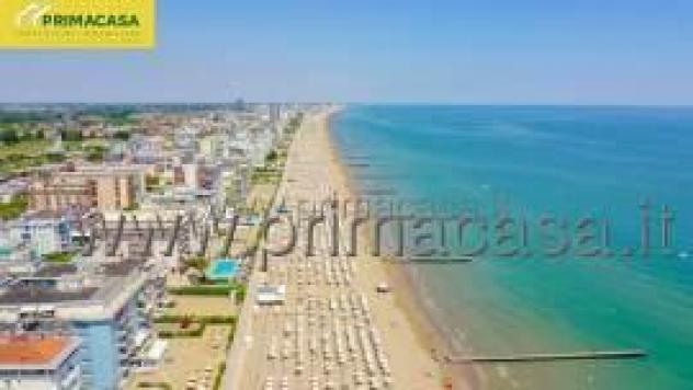 appartamento in vendita a Jesolo in zona Lido