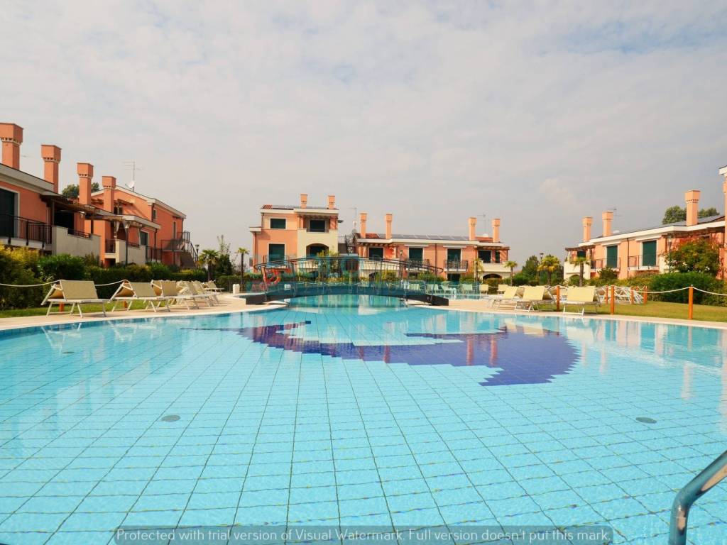 appartamento in vendita a Jesolo in zona Lido