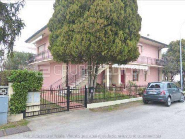 casa indipendente in vendita a Jesolo in zona Lido