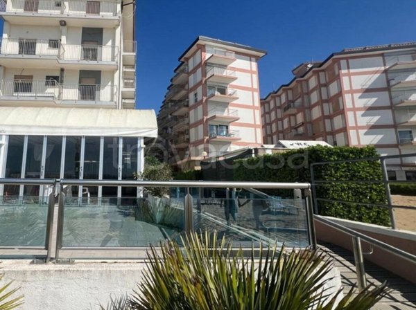appartamento in vendita a Jesolo in zona Lido