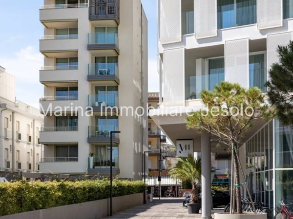 appartamento in vendita a Jesolo in zona Lido