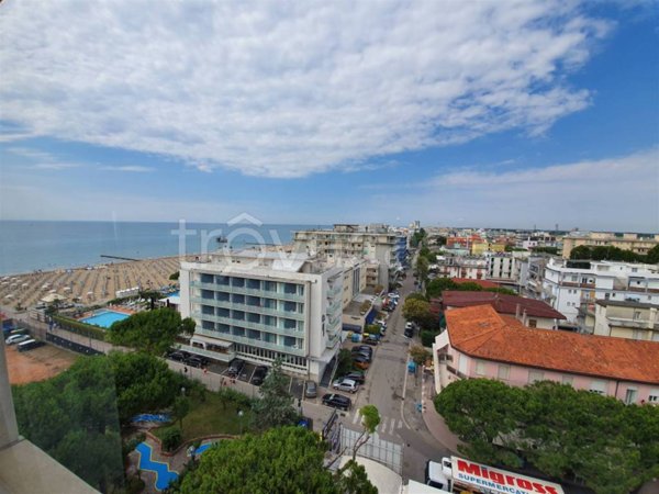 appartamento in vendita a Jesolo in zona Lido