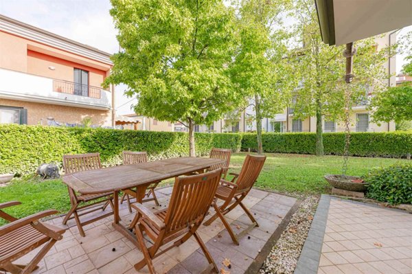 casa indipendente in vendita a Jesolo