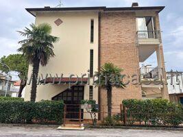 appartamento in vendita a Jesolo in zona Lido
