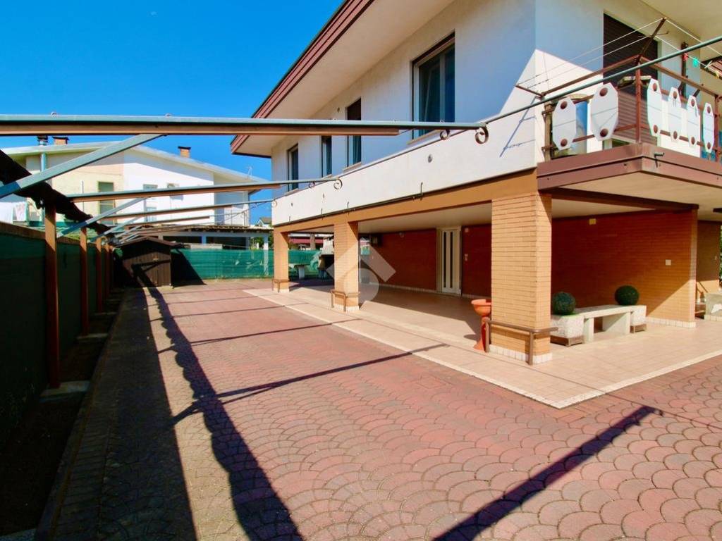 appartamento in vendita a Jesolo