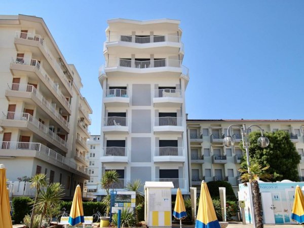 appartamento in vendita a Jesolo in zona Lido