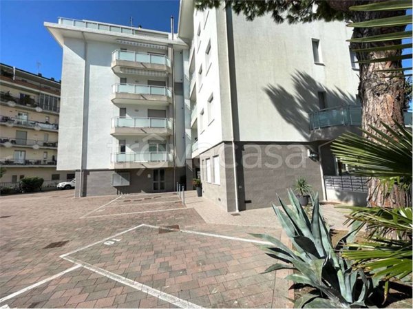 appartamento in vendita a Jesolo in zona Lido