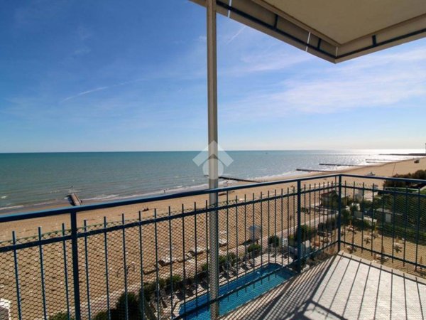 appartamento in vendita a Jesolo in zona Lido