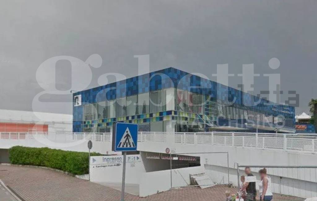negozio in vendita a Jesolo