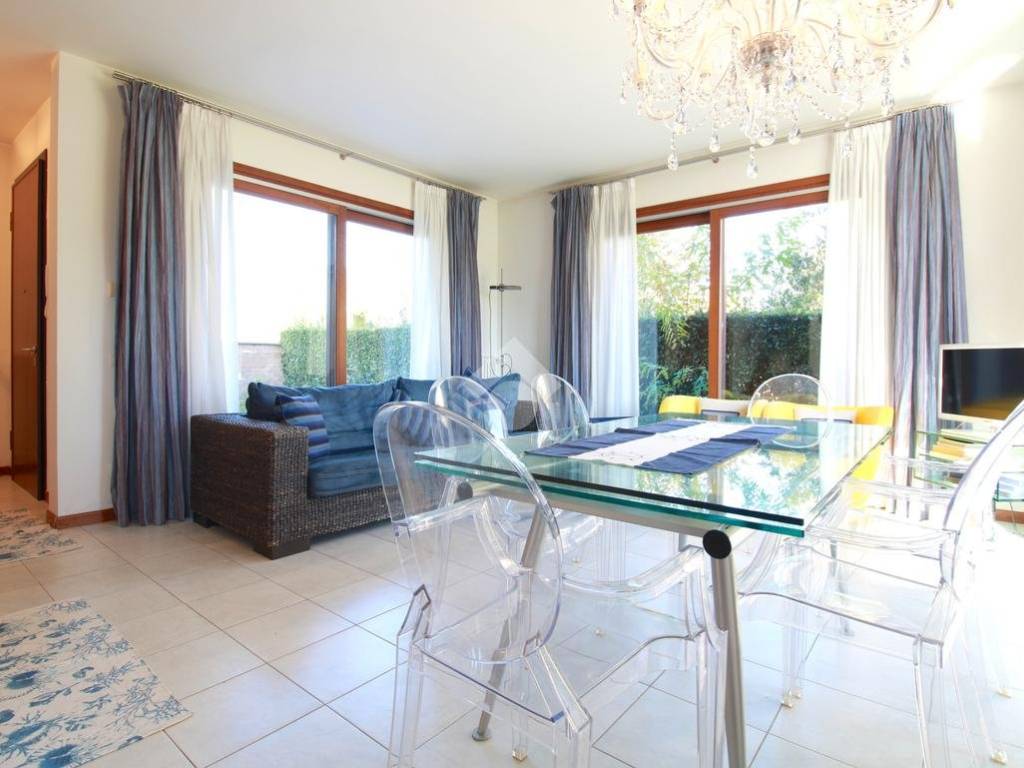 casa indipendente in vendita a Jesolo in zona Lido
