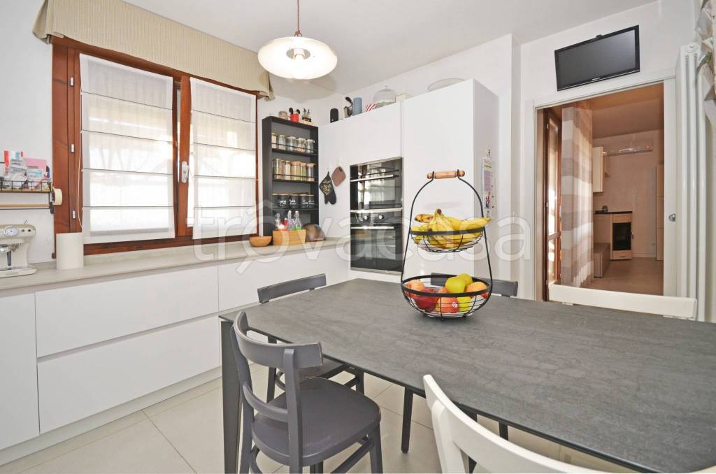 appartamento in vendita a Jesolo in zona Lido