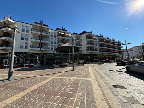 appartamento in vendita a Jesolo in zona Lido