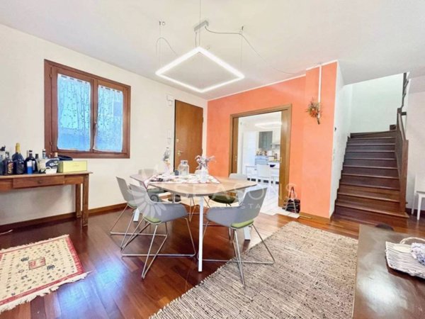 casa indipendente in vendita a Jesolo in zona Lido