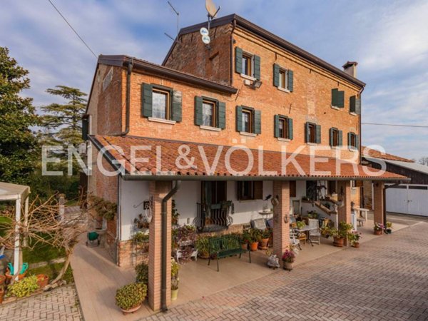 casa indipendente in vendita a Jesolo