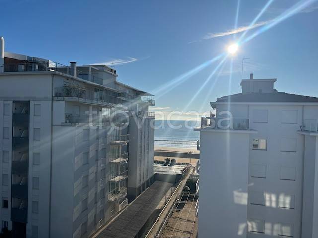 appartamento in vendita a Jesolo in zona Lido