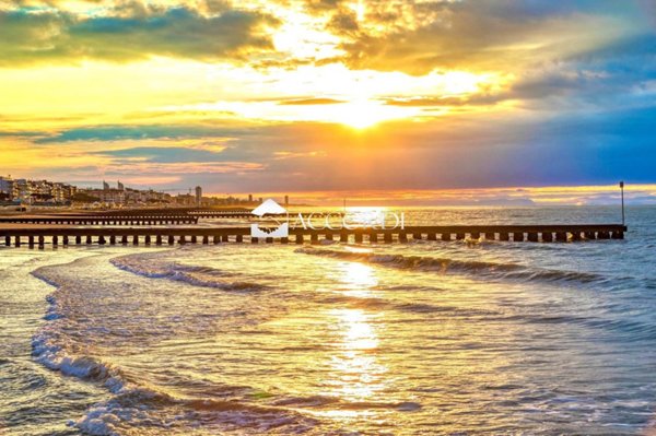 appartamento in vendita a Jesolo in zona Lido