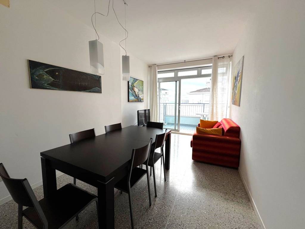 appartamento in vendita a Jesolo in zona Lido