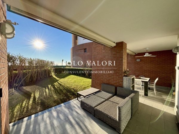 appartamento in vendita a Jesolo in zona Lido