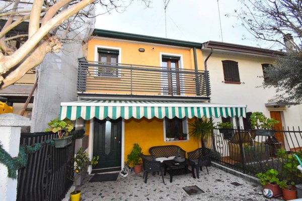 casa indipendente in vendita a Jesolo