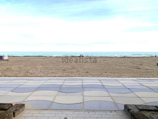 appartamento in vendita a Jesolo in zona Lido