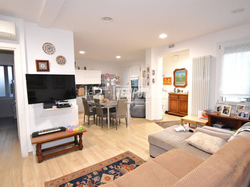 appartamento in vendita a Jesolo in zona Lido