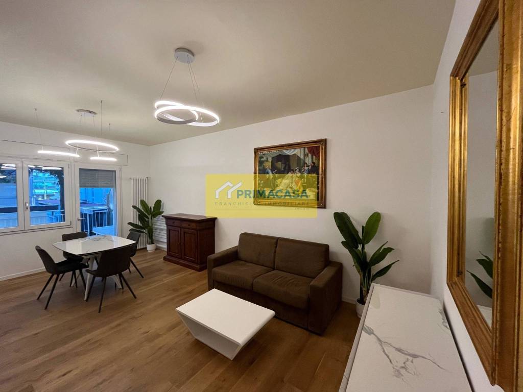 appartamento in vendita a Jesolo in zona Lido