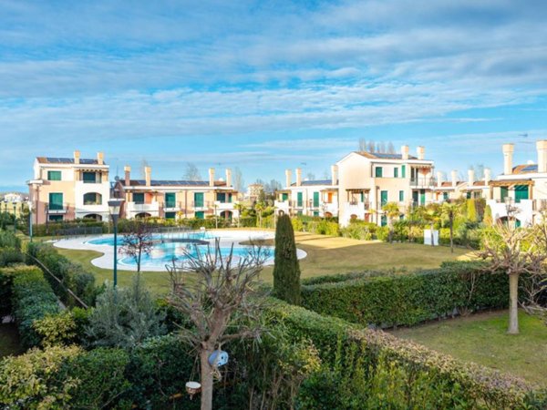 appartamento in vendita a Jesolo in zona Lido