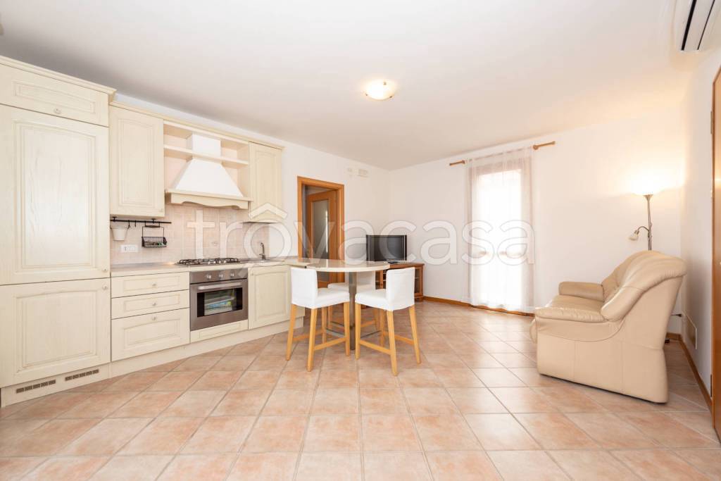 appartamento in vendita a Jesolo in zona Lido
