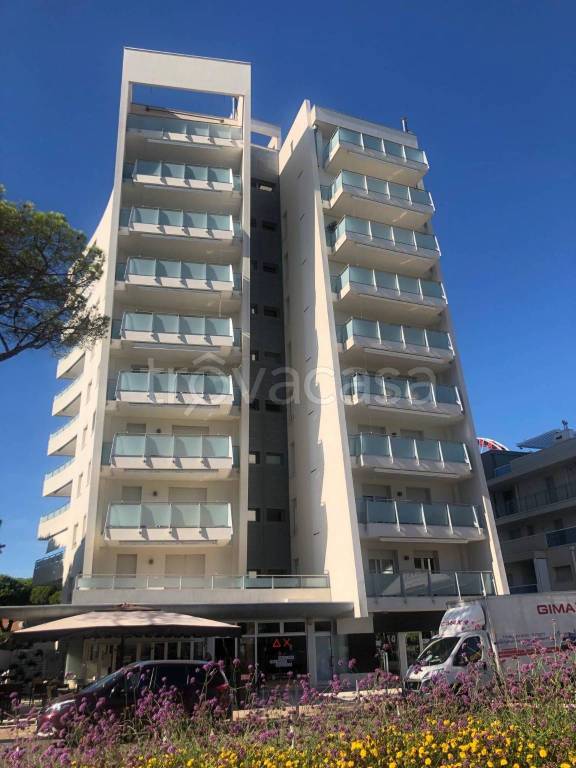 appartamento in vendita a Jesolo in zona Lido