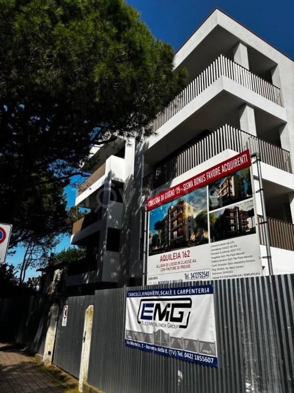appartamento in vendita a Jesolo in zona Lido