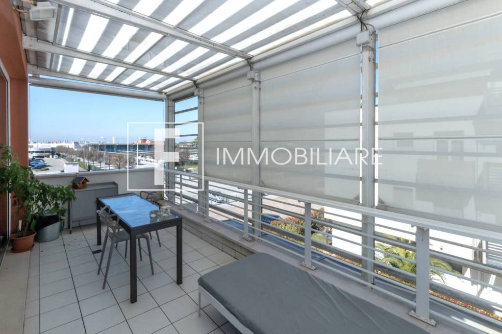 appartamento in vendita a Jesolo in zona Lido