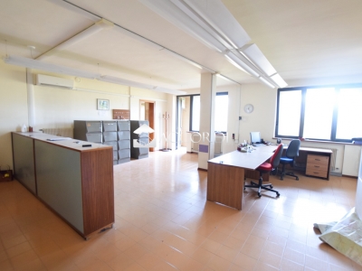 ufficio in vendita a Jesolo