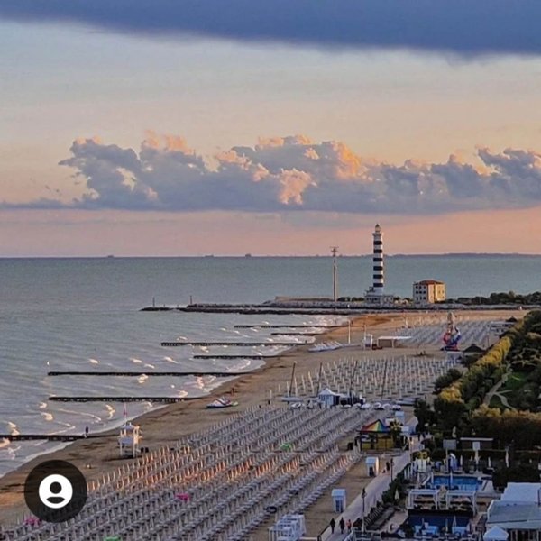 appartamento in vendita a Jesolo in zona Lido