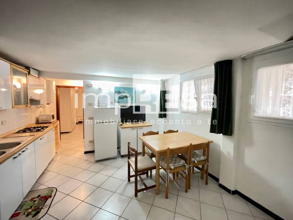 appartamento in vendita a Jesolo in zona Lido
